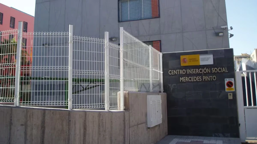 Centro de Inserción Social (CIS) - Tenerife